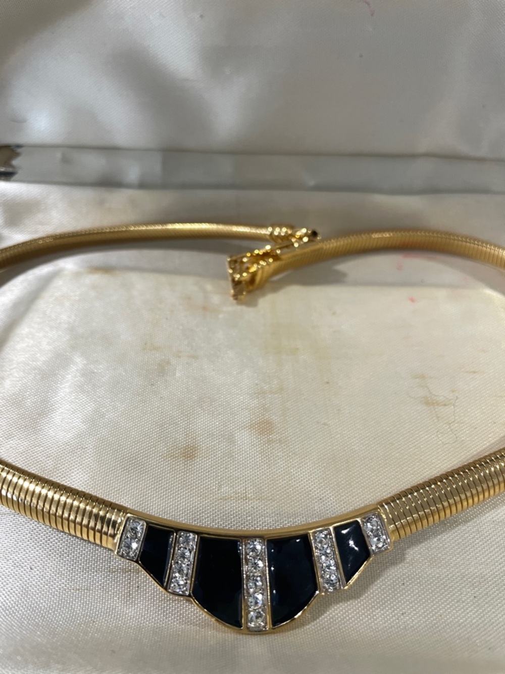 Nina Ricci Vintage Necklace